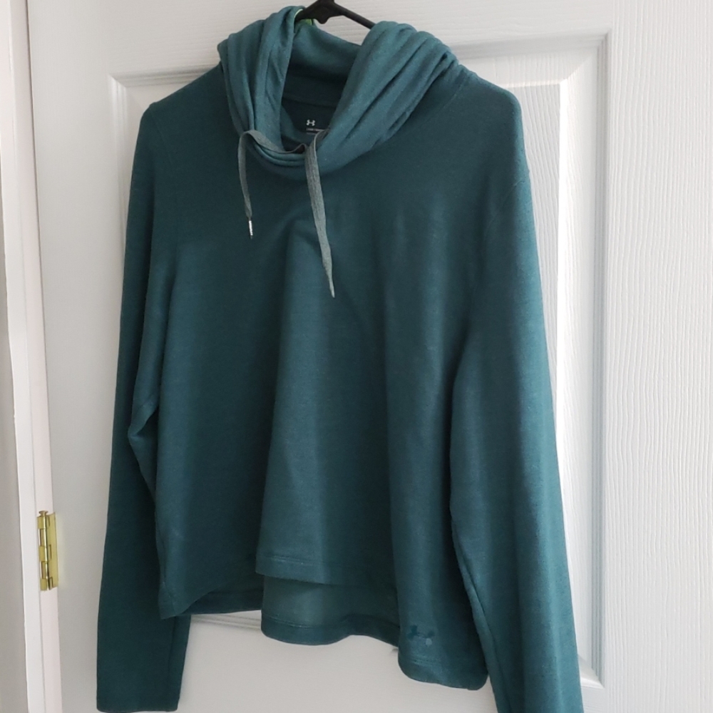 Under Armour Hoodie